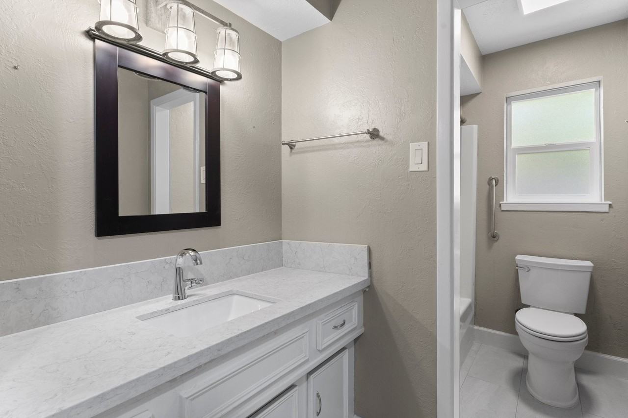 27234 Wells Ln - Photo 7 of 13