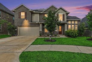 2107 Brooke Avery Dr - Photo 1 of 1