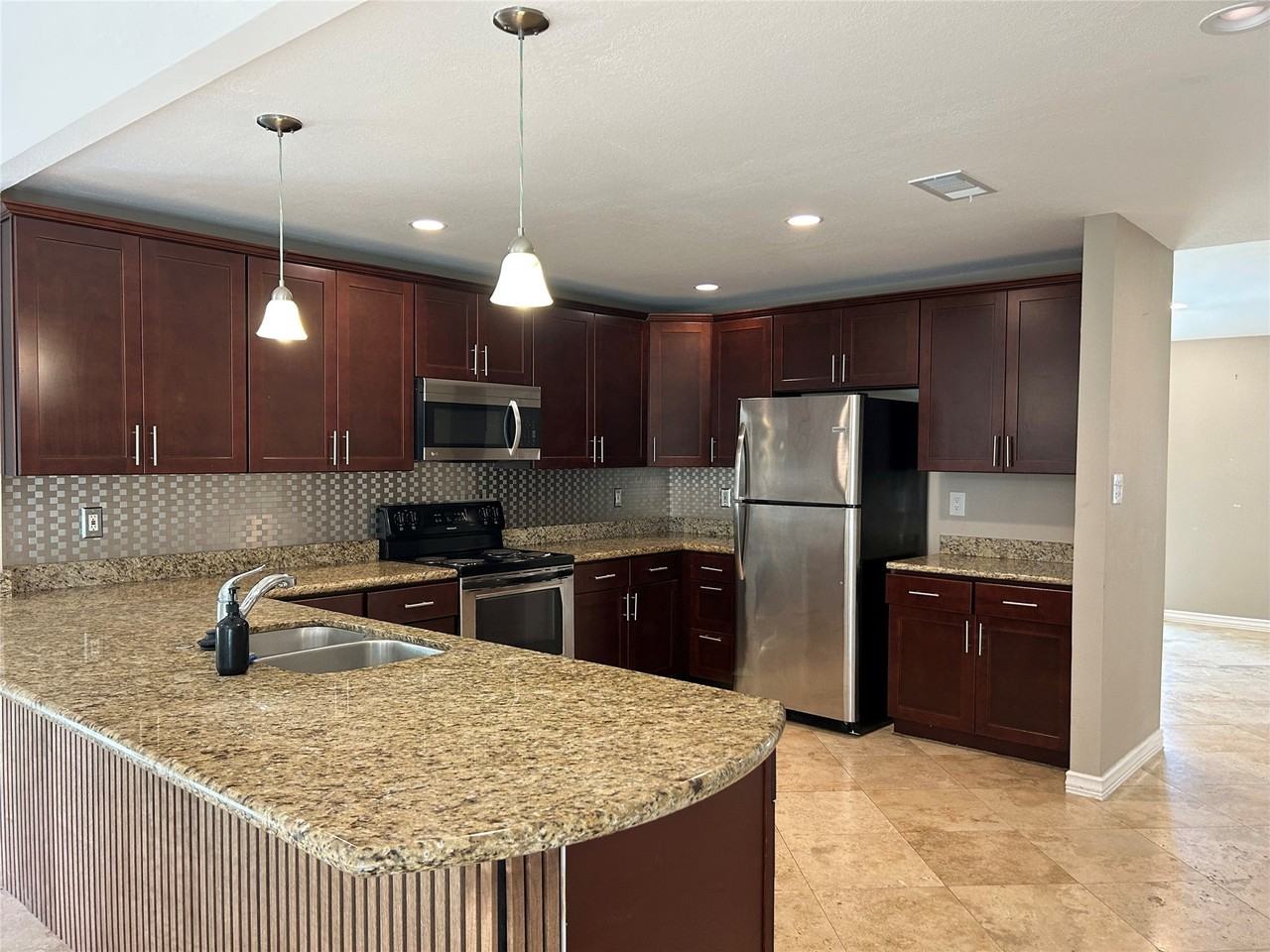 17006 David Glen Dr - Photo 7 of 22