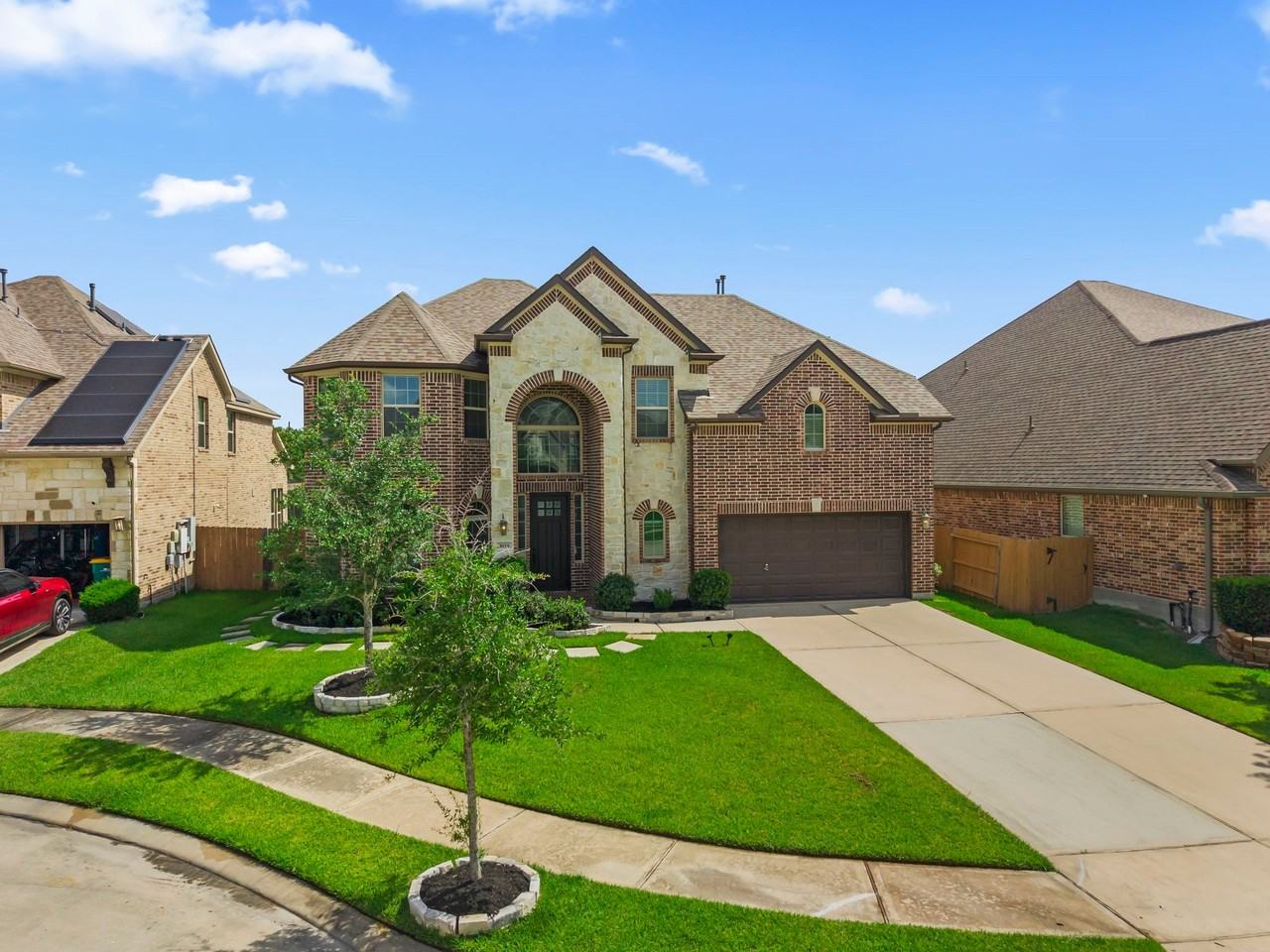 3938 Avalon Ridge Dr - Photo 4 of 48