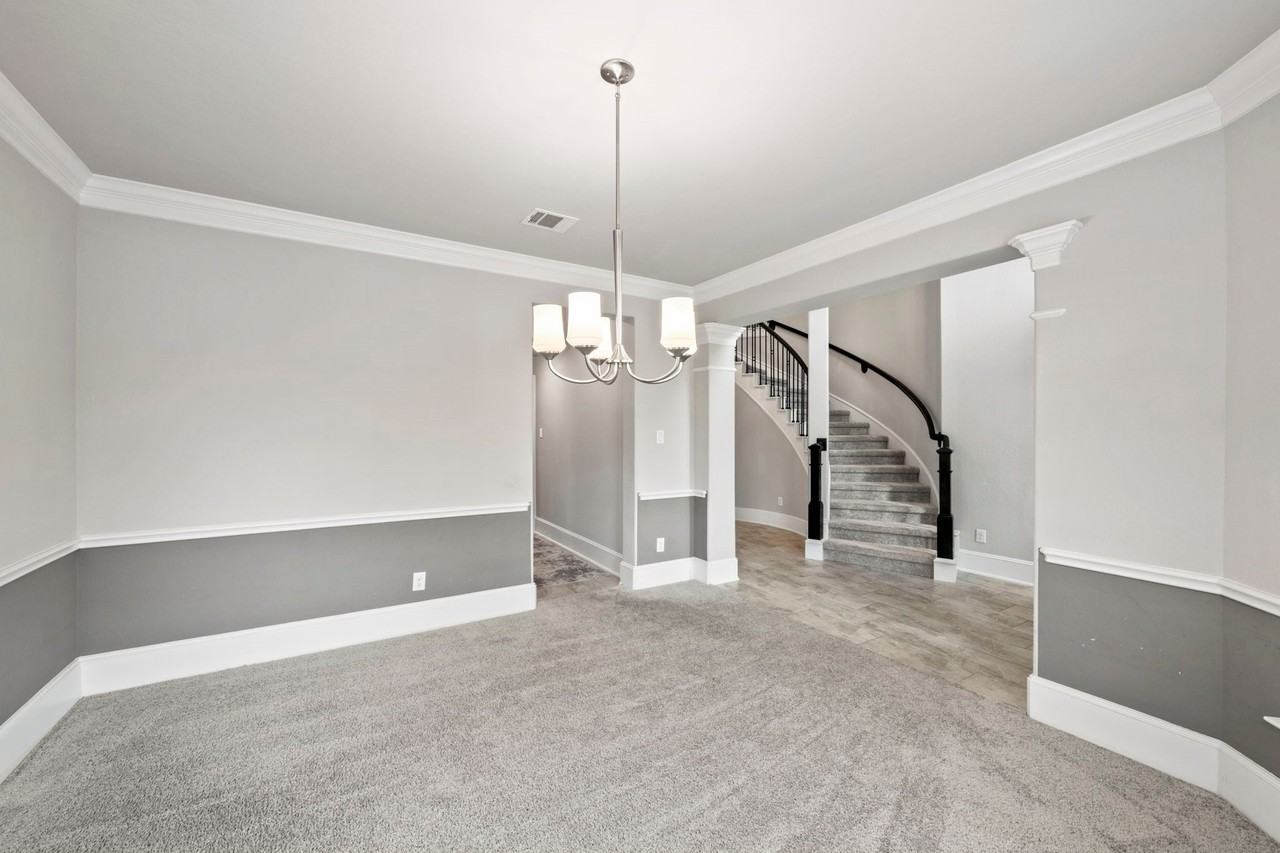 3938 Avalon Ridge Dr - Photo 7 of 48