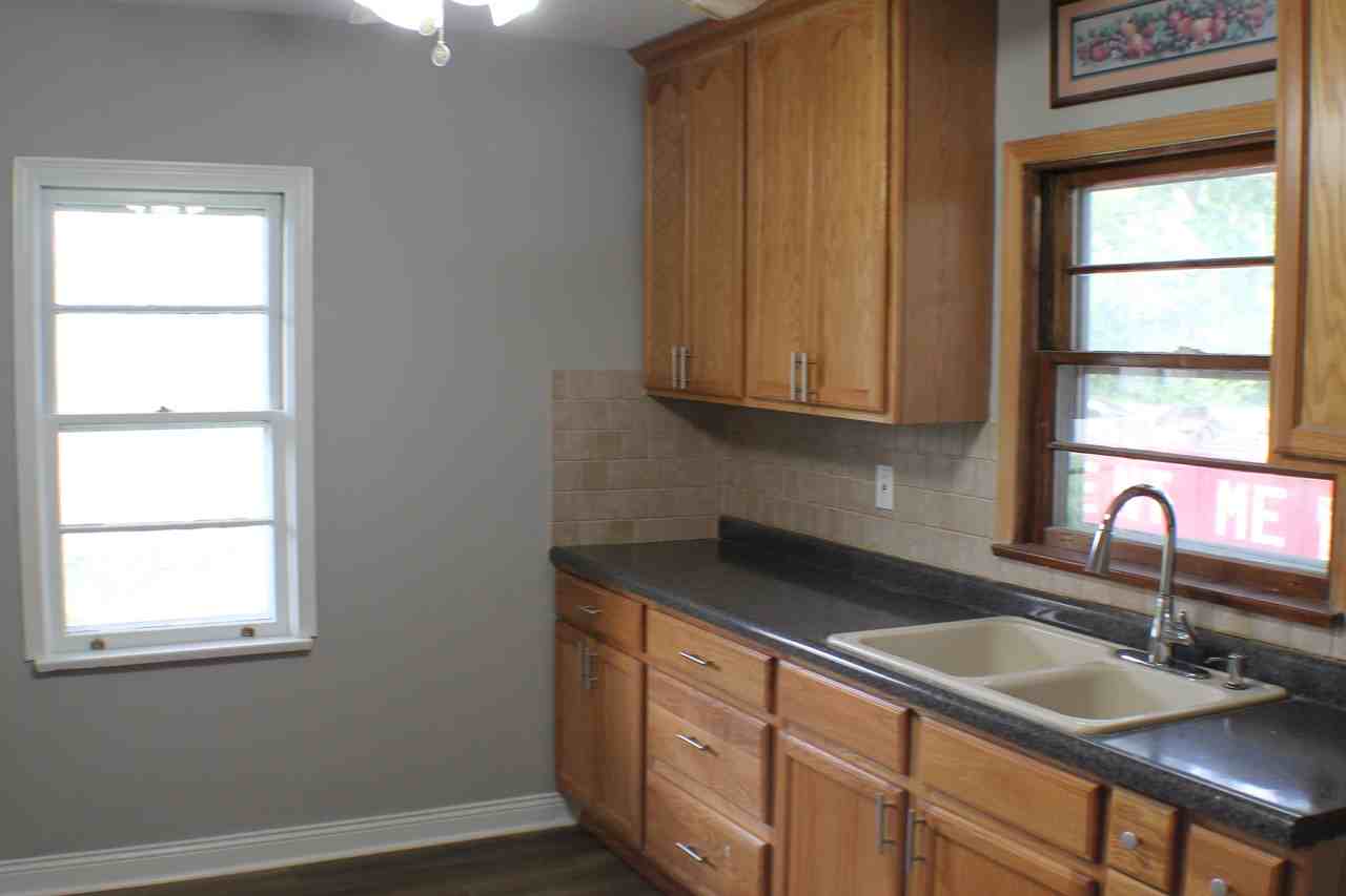 2101 Eshcol Ave #1 - Photo 5 of 11