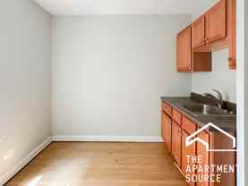 4606 N Winchester Ave #1A - Photo 1 of 1