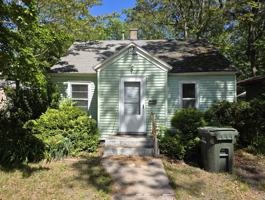 featured image of 1920 Elwood St #1