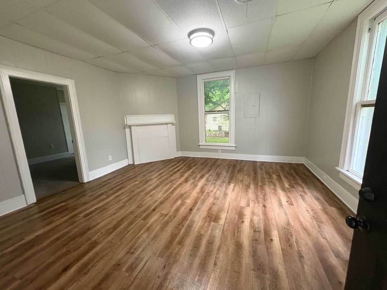808 Tyus St #1 - Photo 3 of 13