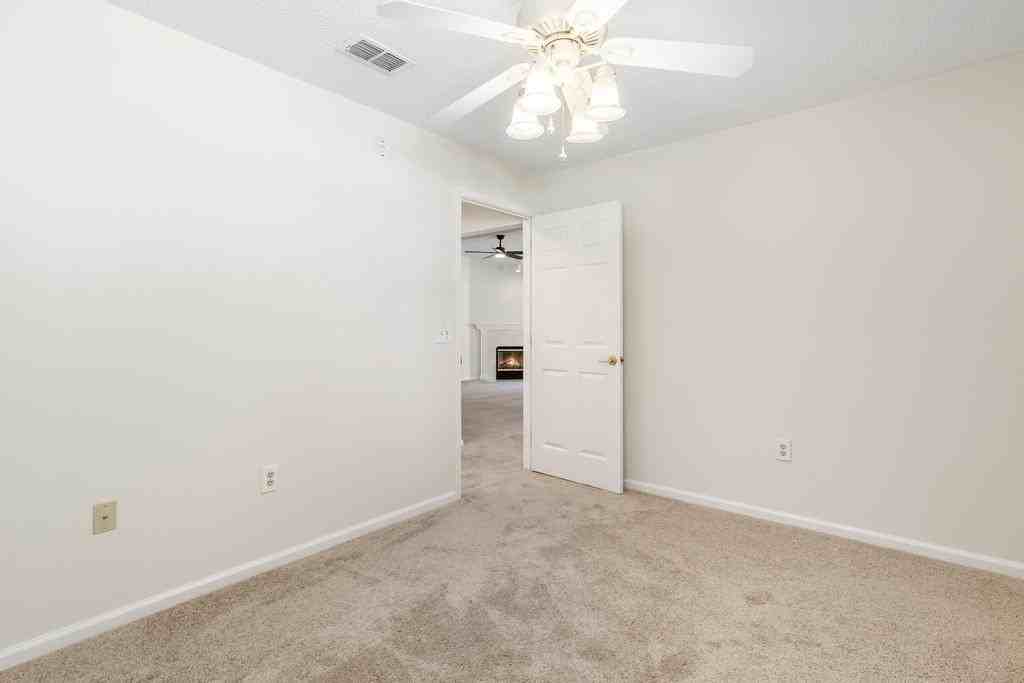 12138 Silver Saddle Dr #1 - Photo 6 of 10