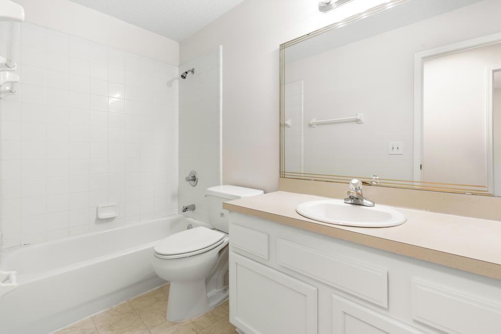 12138 Silver Saddle Dr #1 - Photo 7 of 10