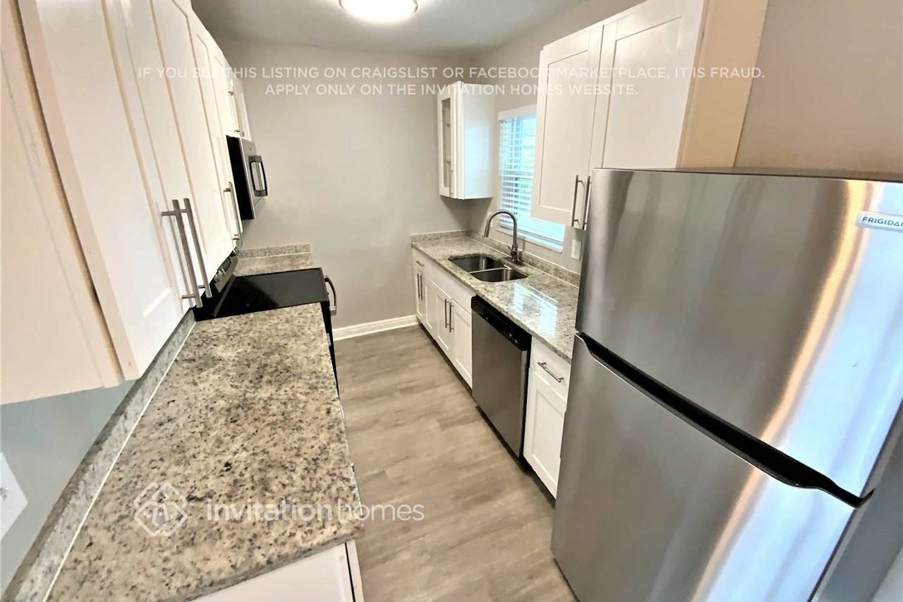 330 Washington Ave - Photo 6 of 20