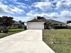 1080 Sw Mccoy Ave - Photo 1 of 1