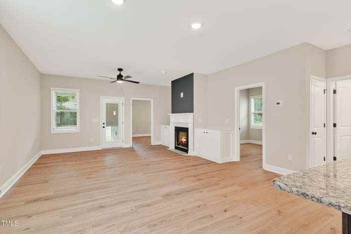 6100 Garden Court - Photo 7 of 12