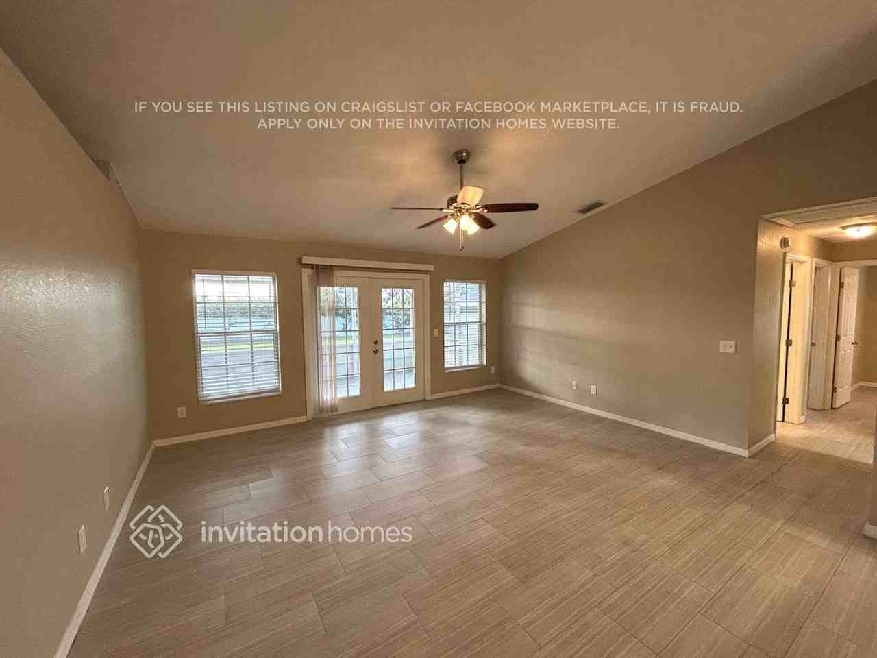 3211 Grand Pines Dr - Photo 2 of 18