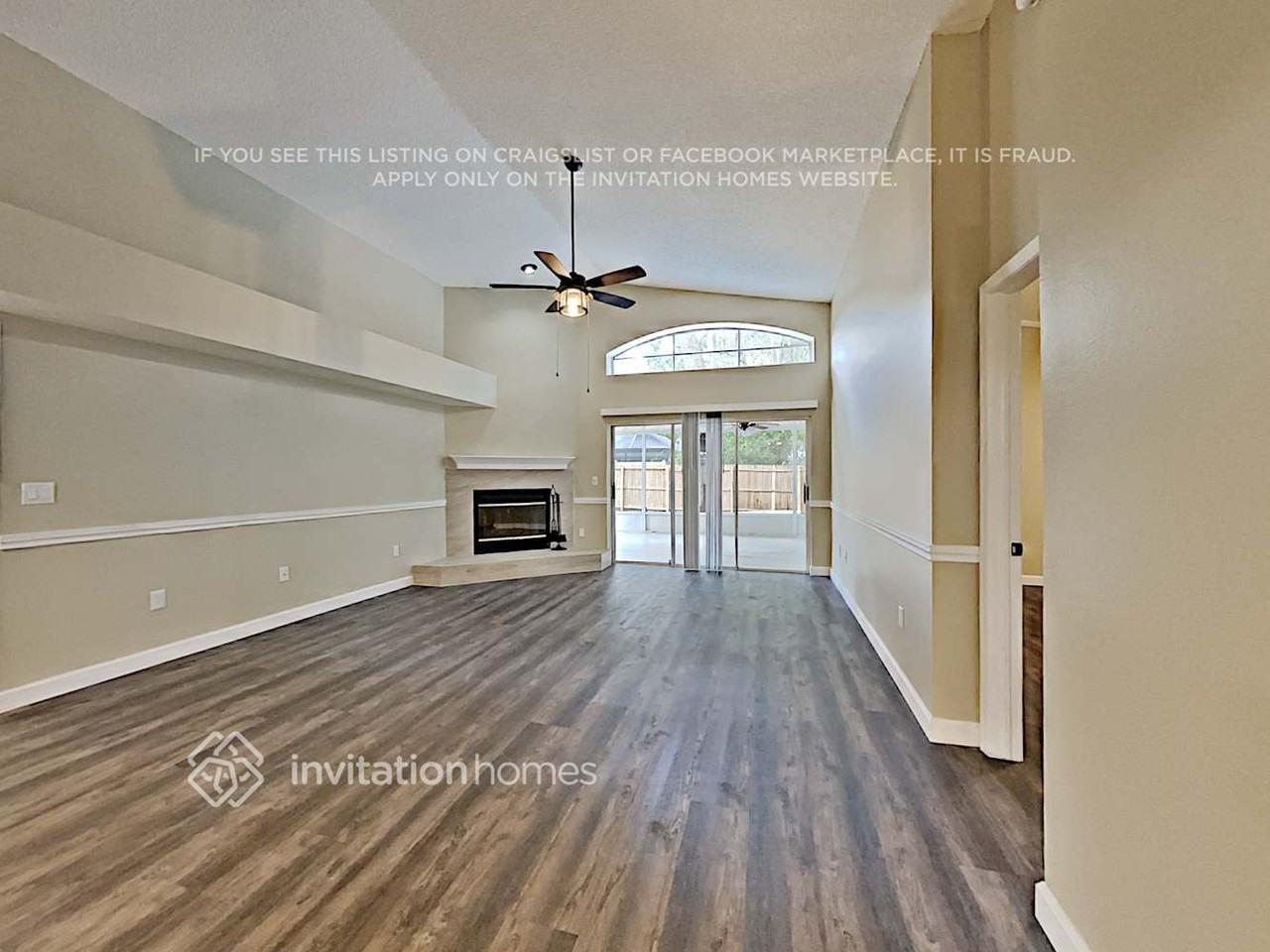 1341 Gangplank Dr - Photo 4 of 19