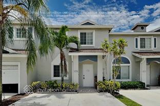 4728 Sw 13th Pl - Photo 1 of 1