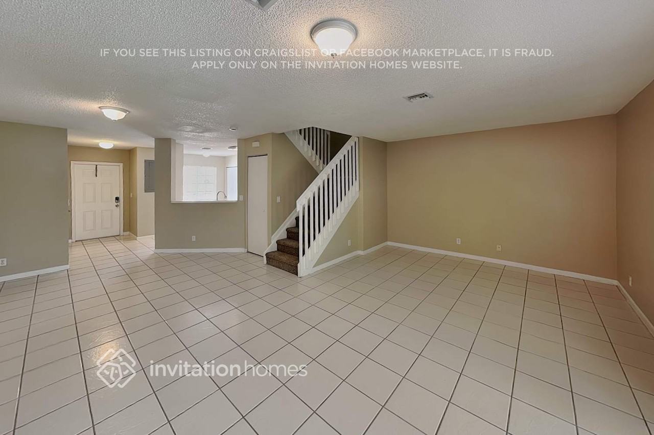 4728 Sw 13th Pl - Photo 5 of 20