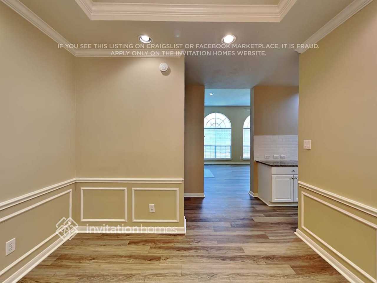 3831 Princeton Park Ct - Photo 3 of 16