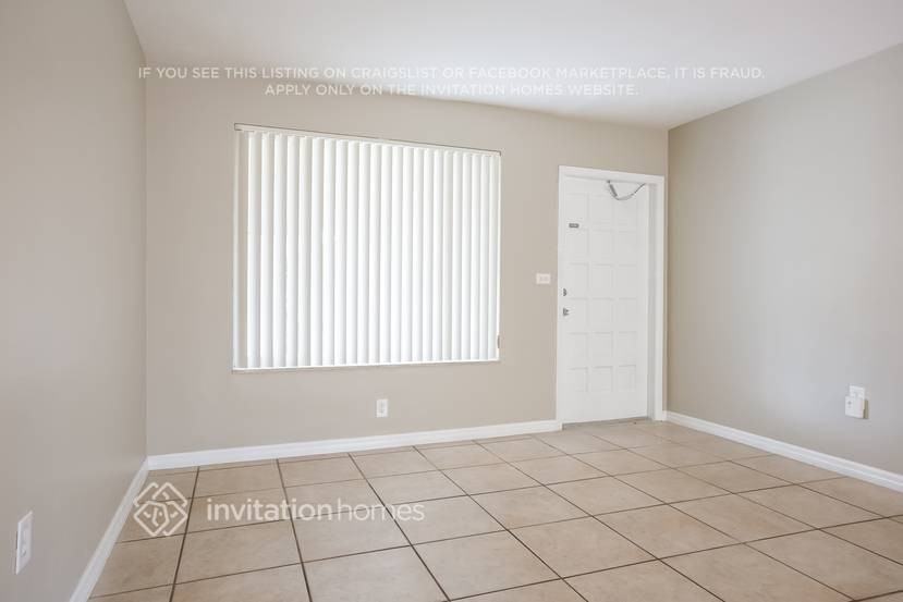10030 Sw 85th St - Photo 3 of 16