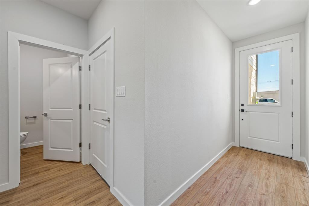 532 Galt Dr #1 - Photo 3 of 26