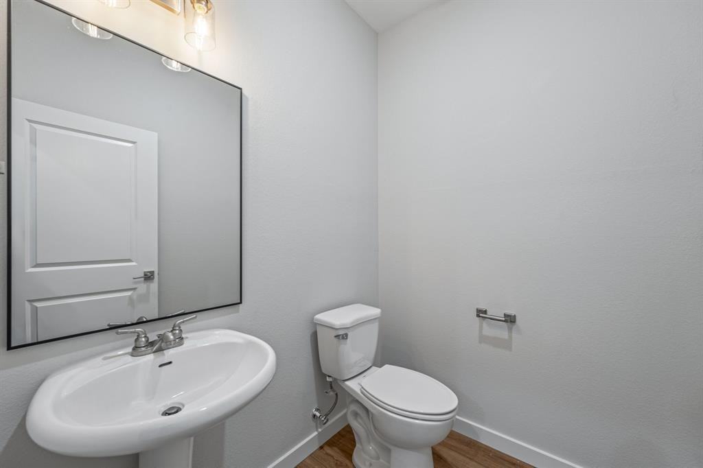 532 Galt Dr #1 - Photo 4 of 26