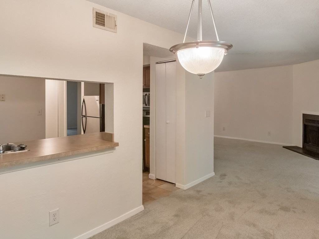 245 Seasons Pkwy #1 - Photo 6 of 29