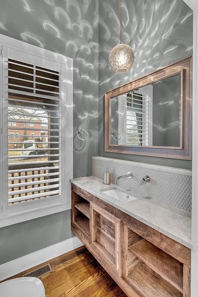 921 Hillview Hts #1 - Photo 2 of 20