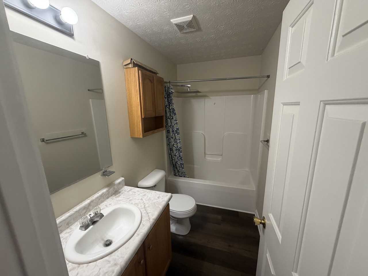 139 Ash Ct #1 - Photo 6 of 10