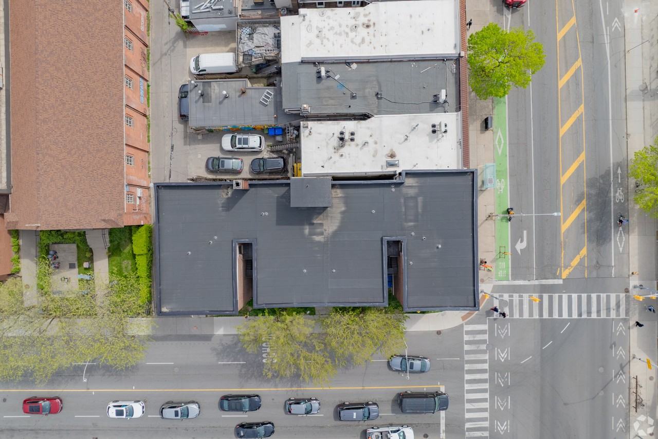 Donlands Apartments - Photo 5 of 17