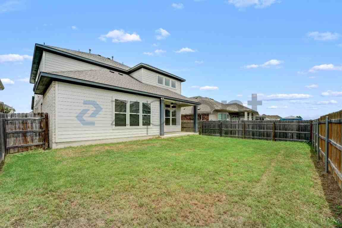 6405 Golden Bough Ln - Photo 4 of 34