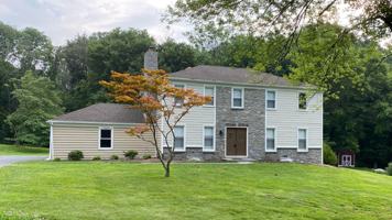 featured image of 440 Cricket Ln