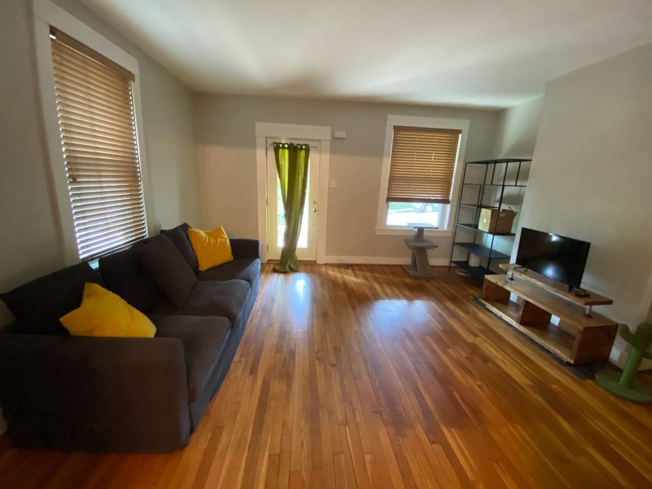 230 Ridge Ave - Photo 7 of 19