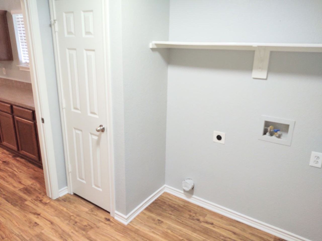 3024 Lake Side Dr - Photo 7 of 28