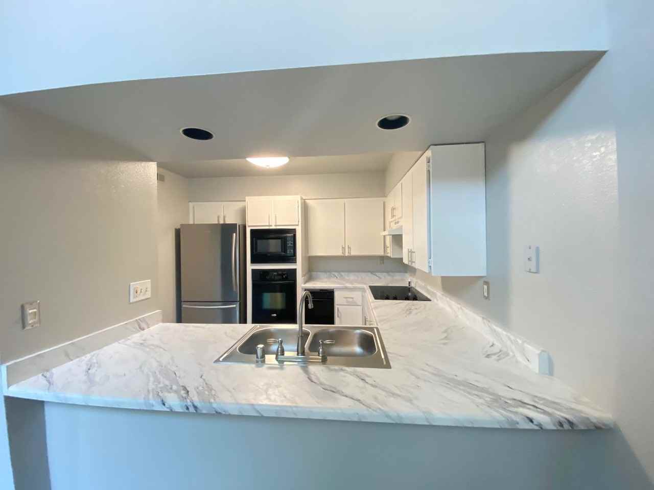 4 Montsalas Dr - Photo 7 of 22
