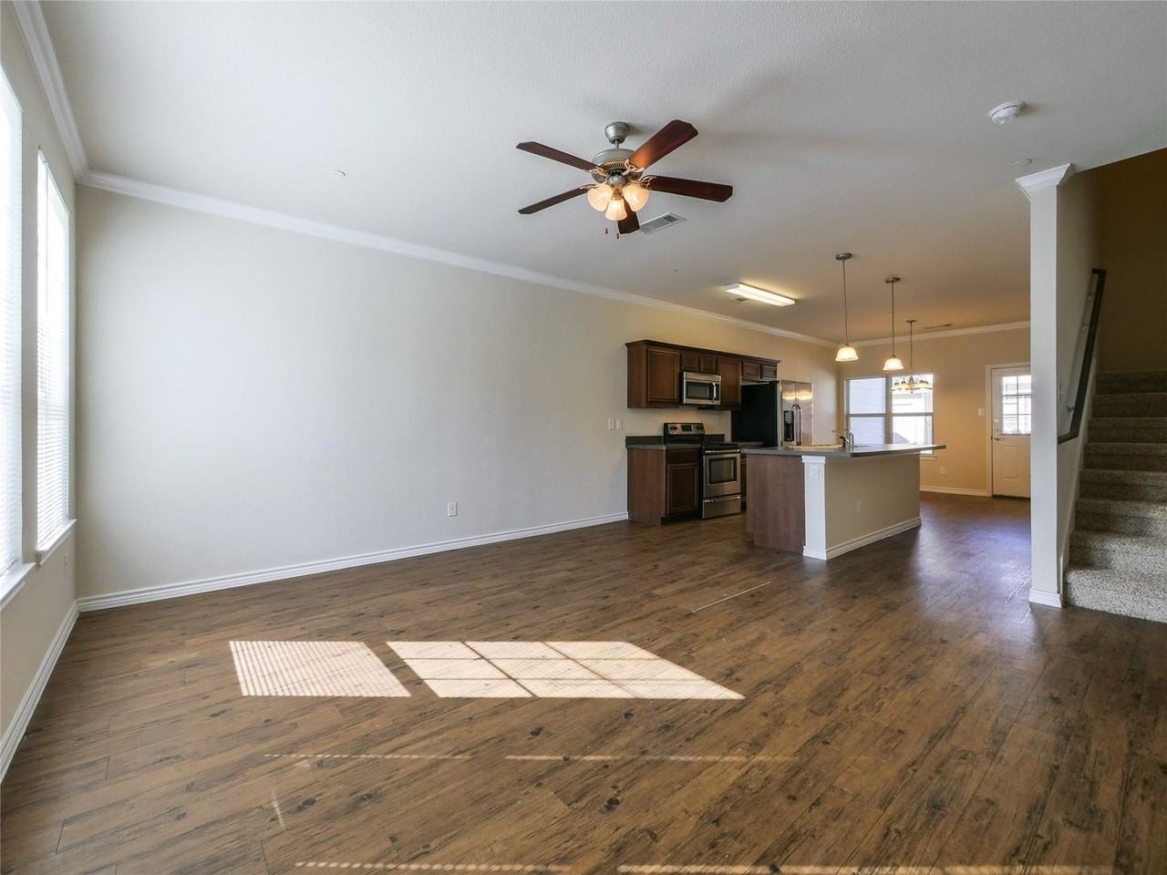 5409 Dolores Pl - Photo 3 of 33