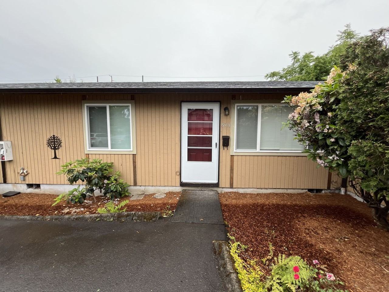 5911 Se 83rd Ave
