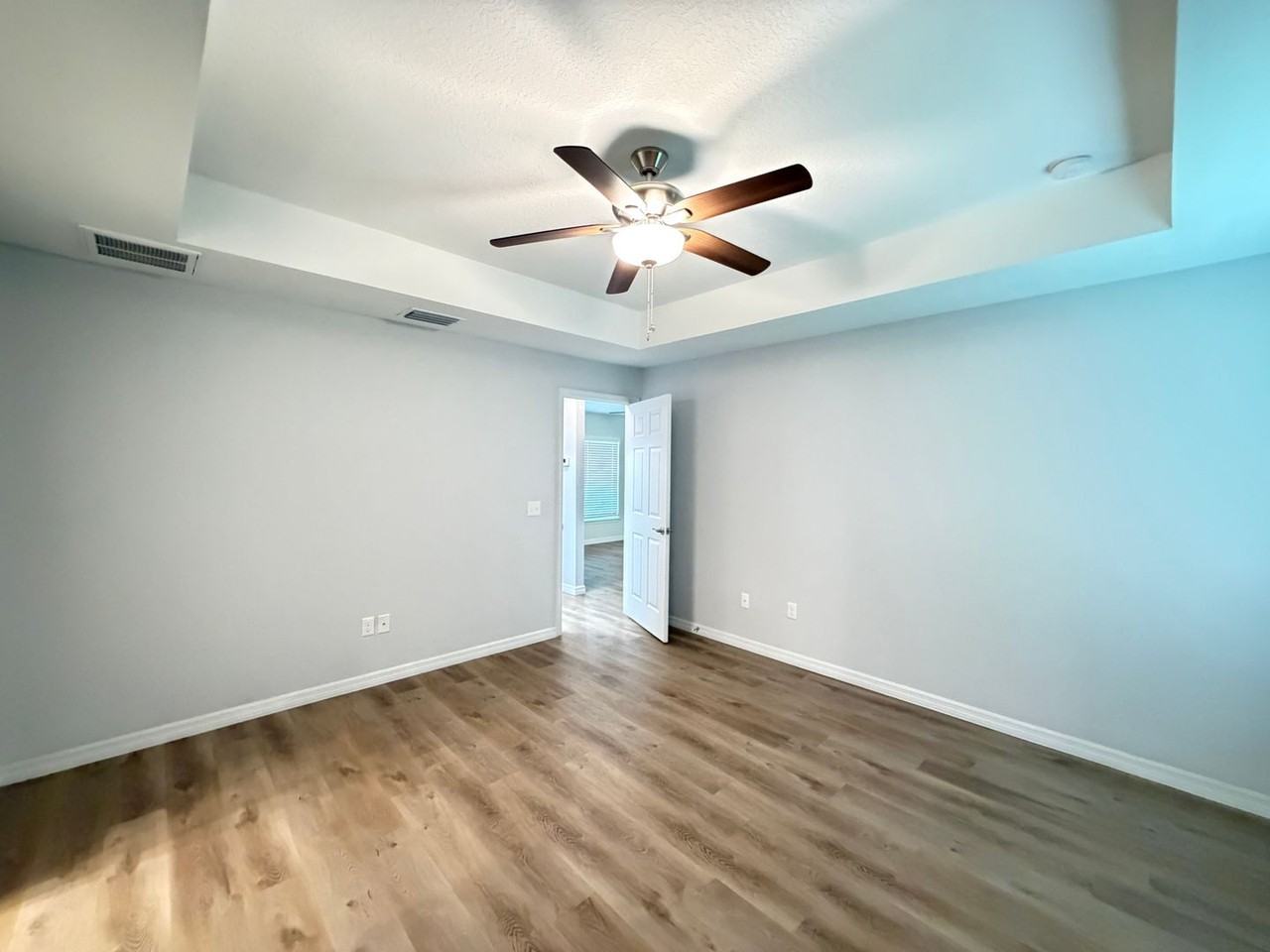 8266 Se 161st Pl - Photo 5 of 21