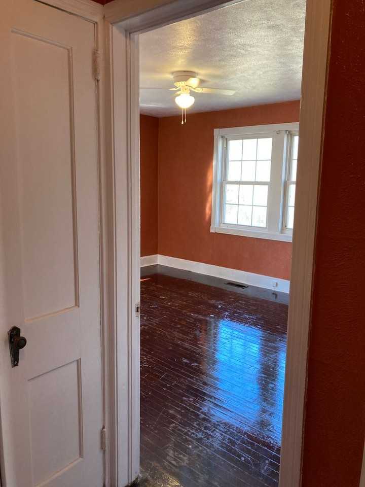 1805 Abbott Ave - Photo 5 of 7
