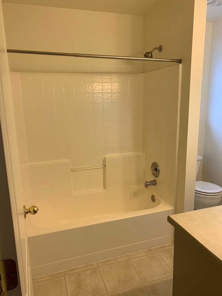 2877 W Ona St - Photo 4 of 22