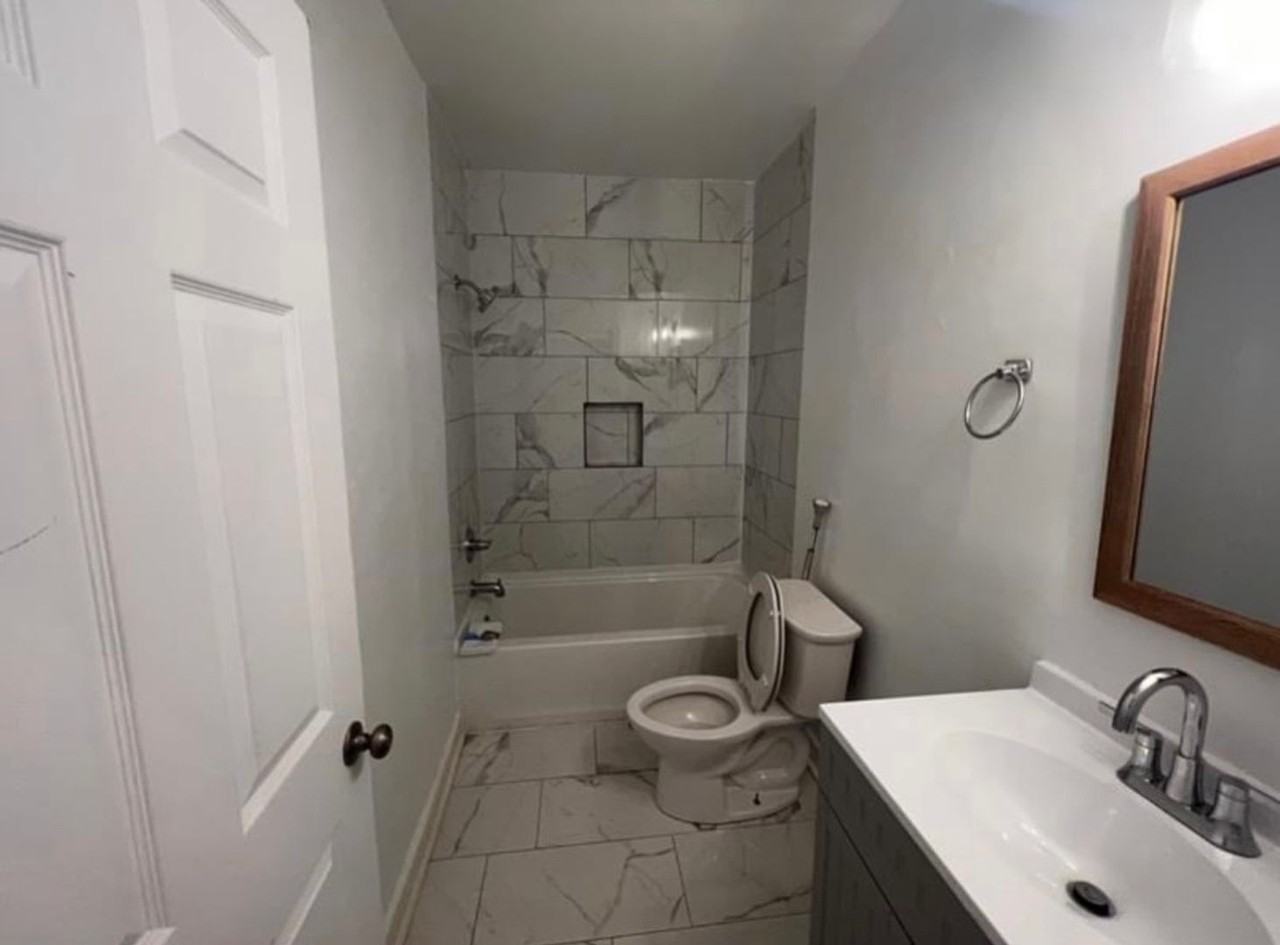 7710 Oak St - Photo 6 of 7