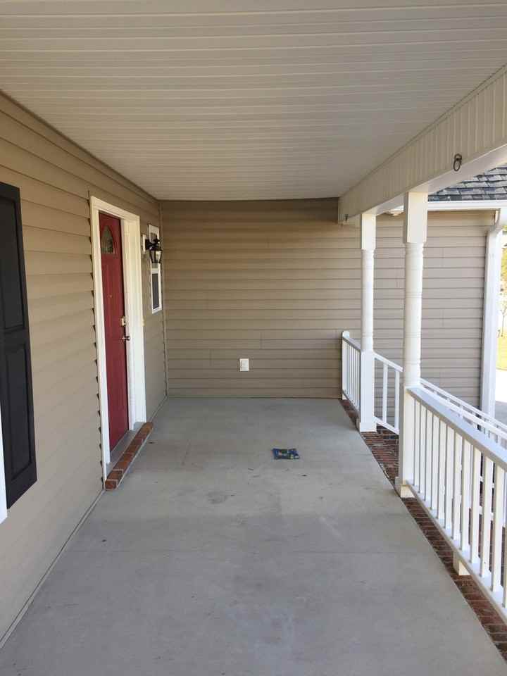 104 Runnymeade Dr - Photo 3 of 31