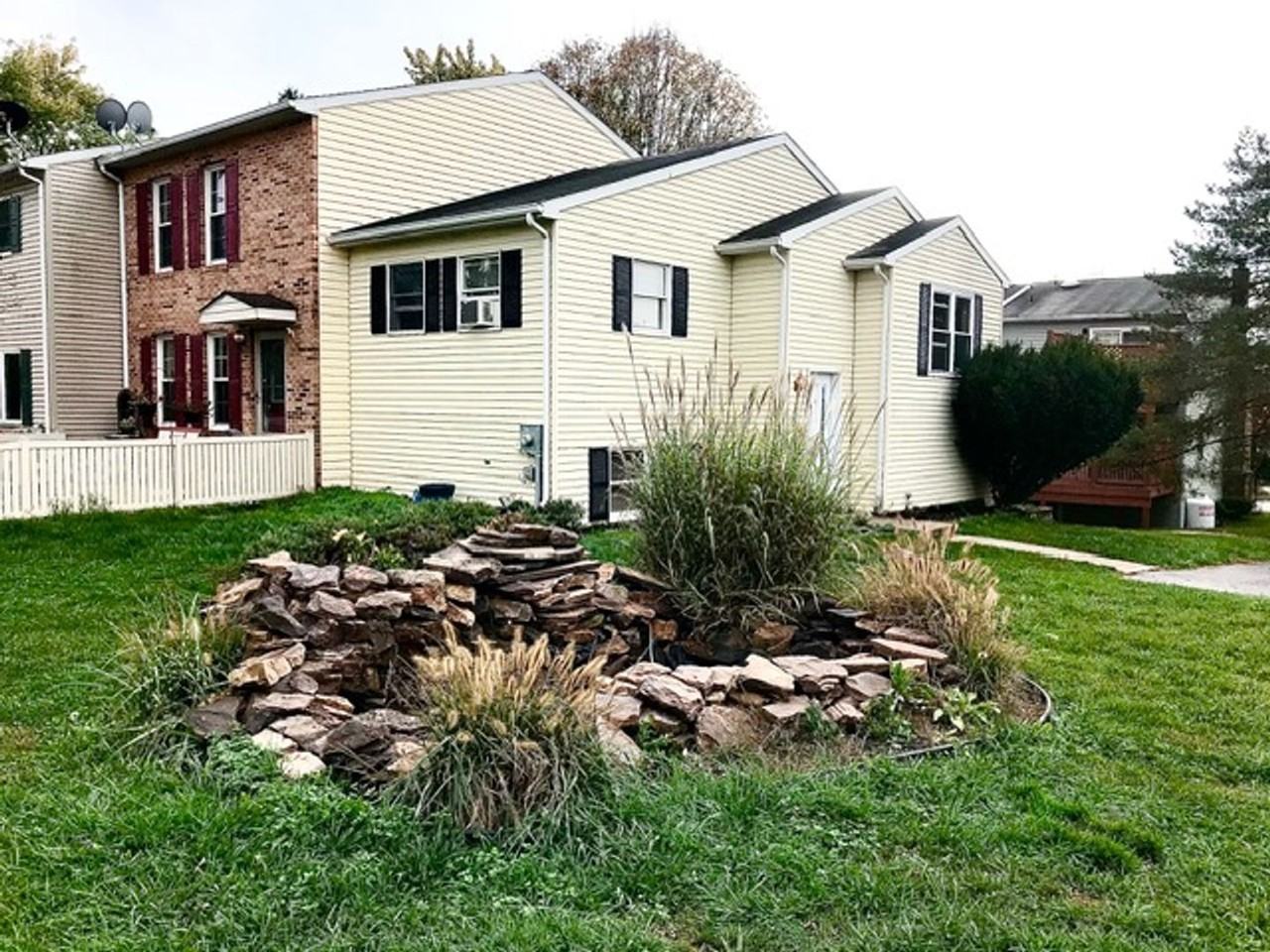1 Russian Olive Dr - Photo 2 of 13