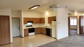 featured image of 385 Main St