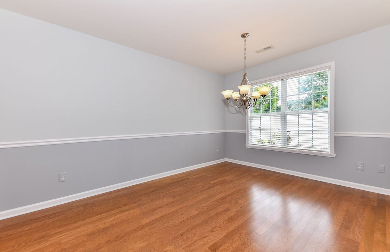 5011 Harness Ln - Photo 6 of 23