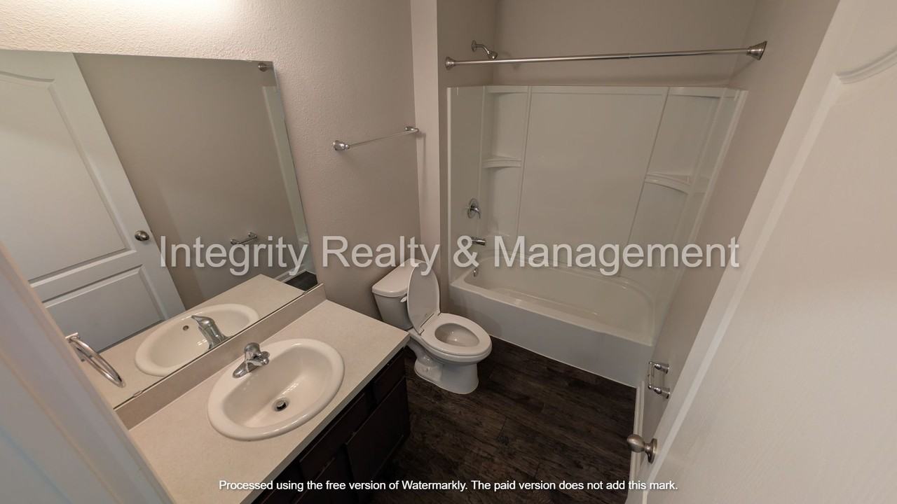 15574 Palfrey Chase Dr - Photo 2 of 10