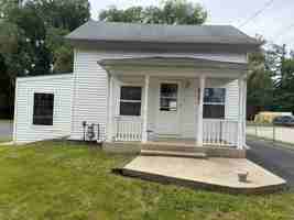 featured image of 8342 Antioch Rd