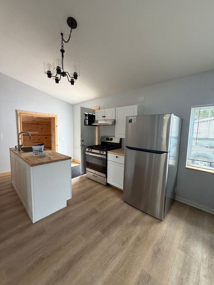 8342 Antioch Rd - Photo 3 of 18