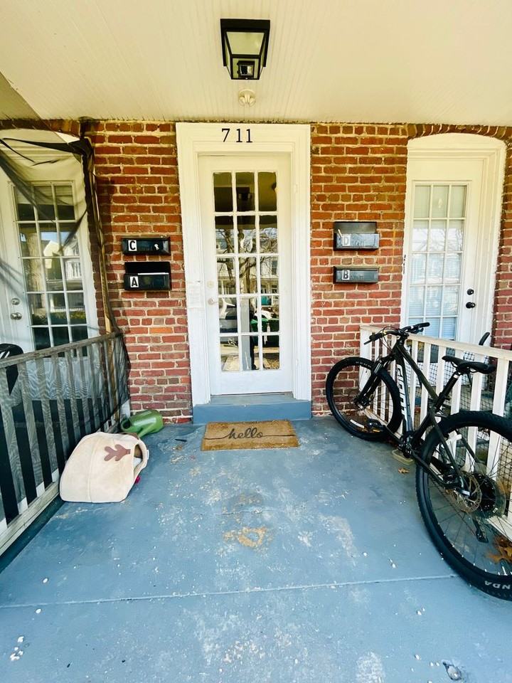 711 Chimborazo Blvd - Photo 5 of 41