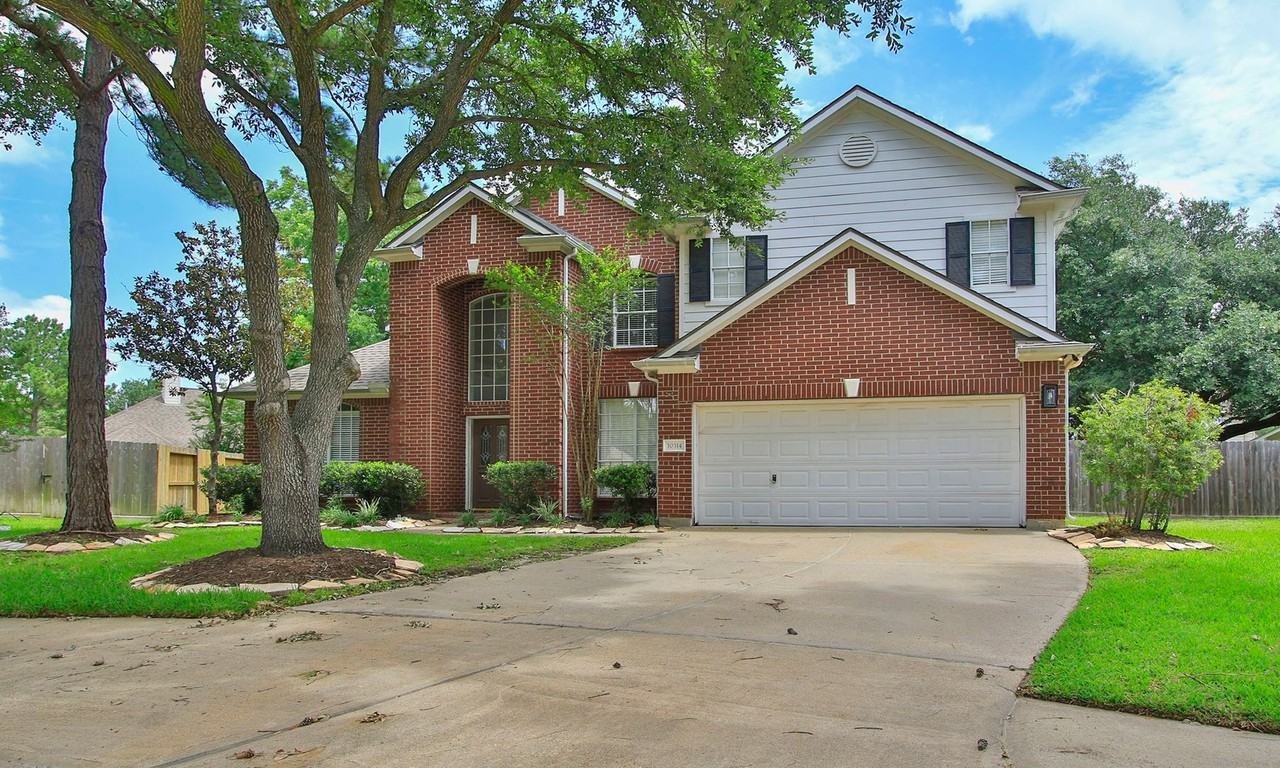 10314 Cliff Haven Ct - Photo 2 of 39