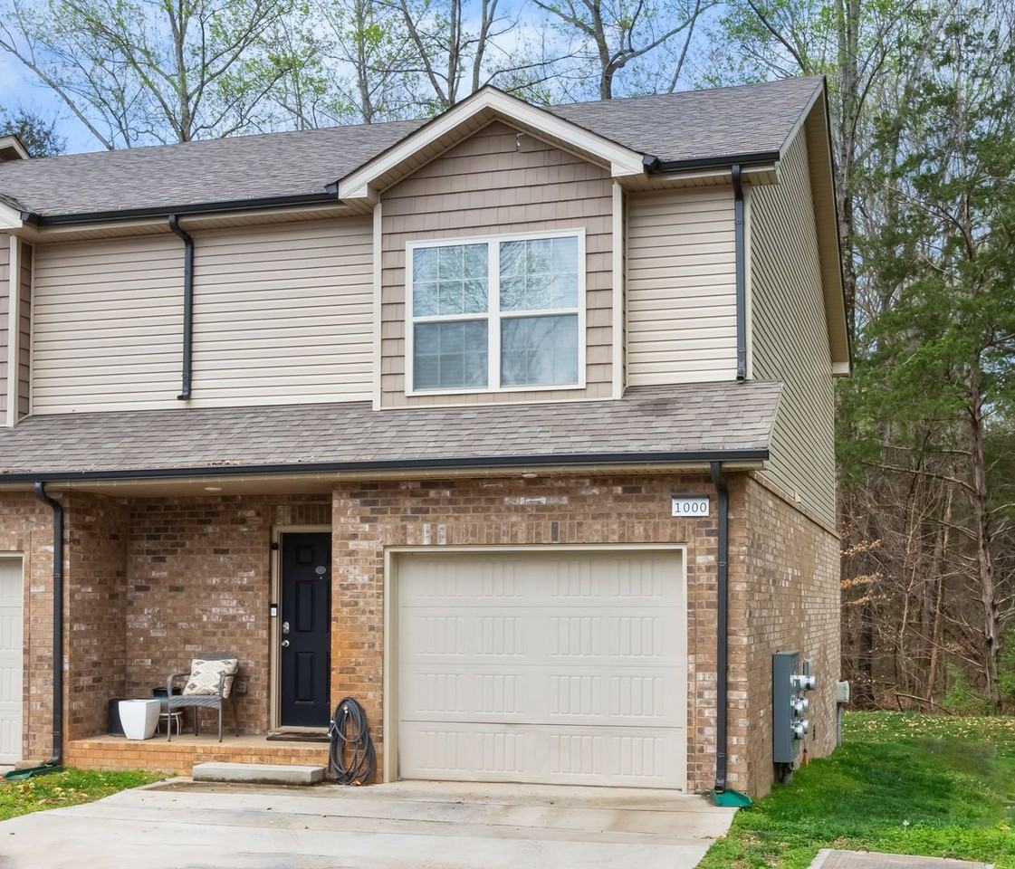 135 Country Ln #1001 - Photo 3 of 22