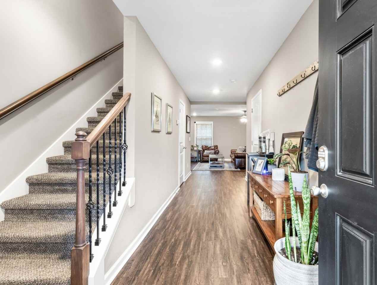 135 Country Ln #1001 - Photo 4 of 22
