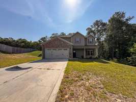 featured image of 267 High Leaf Dr
