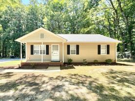 3807B Baylor St - Photo 1 of 1